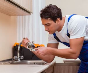 About Emergency plumbing pros Maple, WI